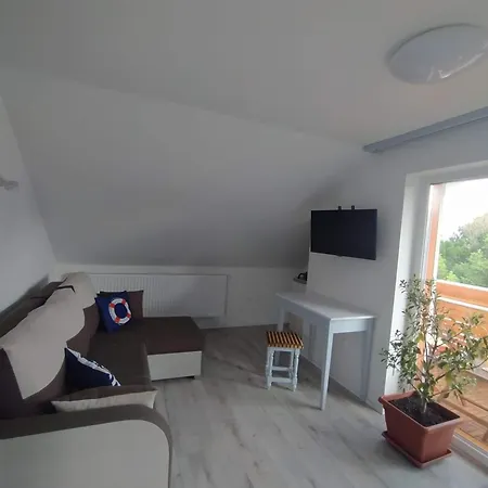 Nyarfa Vendeghaz Balatonmáriafürdő