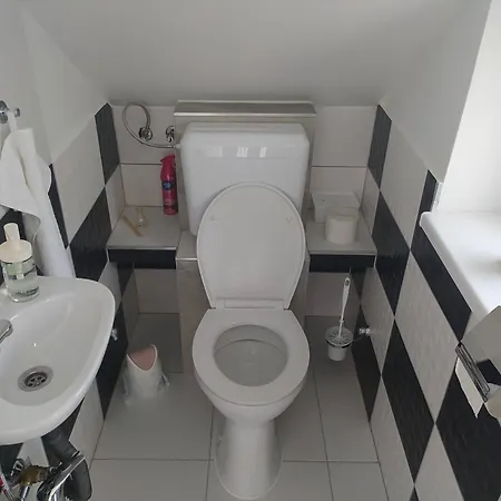 Nyarfa Vendeghaz * Balatonmáriafürdő