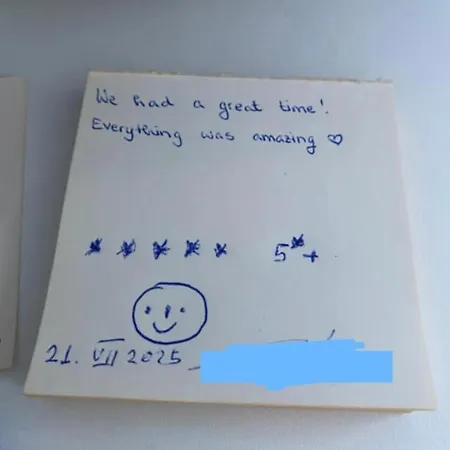 Nyarfa Vendeghaz Apartment